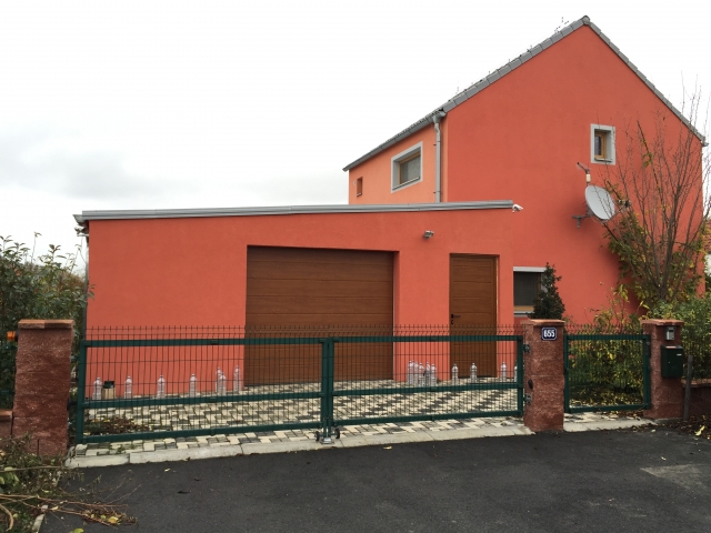Garáž Lomnice nad Lužnicí